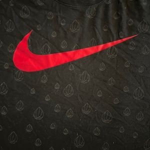 Th Nike Tee